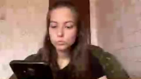Snapshot of lenniepennachio chatting on June 4, 3:29 pm Hellomy name is Natalyits my first day here nice to meet you Give me 50 thumbs ups online show from June 4, 3:29 pm
