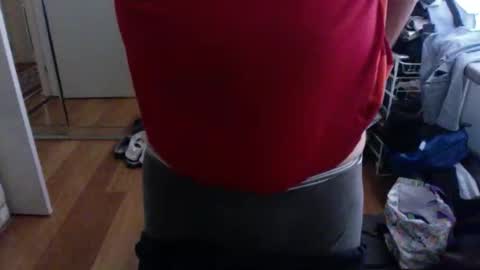 Snapshot of lennyfife chatting on November 1, 12:12 am Pussylicker online show from November 1, 12:12 am