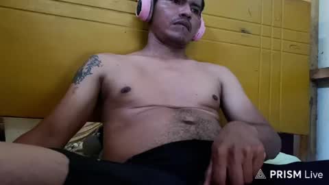 Snapshot of lenonroqe chatting on June 2, 9:28 pm lenon online show from June 2, 9:28 pm