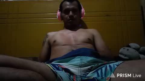 Snapshot of lenonroqe chatting on June 11, 3:37 am lenon online show from June 11, 3:37 am