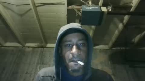 leo199984 online show from April 7, 2:12 am