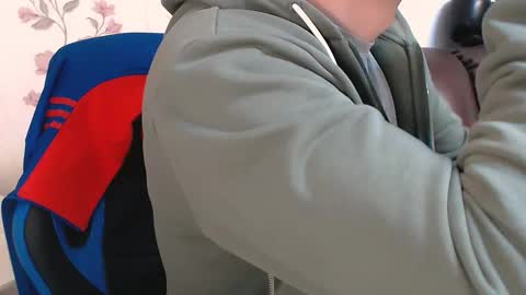 Snapshot of leo_gianni chatting on May 1, 11:04 am Leo Gianni online show from May 1, 11:04 am