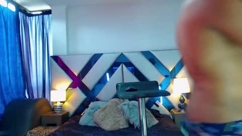 leo_jetofcum online show from February 27, 6:30 pm