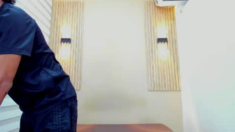 Snapshot of leo_sanz6 chatting on June 3, 12:30 pm LEO online show from June 3, 12:30 pm