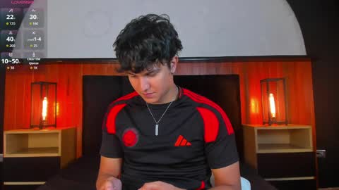 Snapshot of leo_savage_ chatting on May 27, 4:31 am Leo online show from May 27, 4:31 am