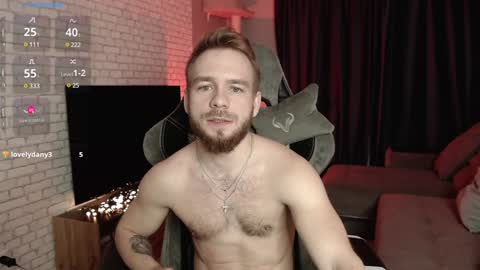 leo_stephens online show from December 28, 8:05 am