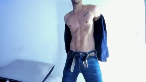 Snapshot of leo_vesper chatting on April 26, 12:25 pm leo vesper online show from April 26, 12:25 pm