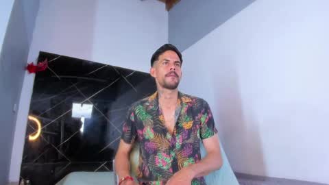 Snapshot of leo_vesper chatting on May 11, 12:00 pm leo vesper online show from May 11, 12:00 pm