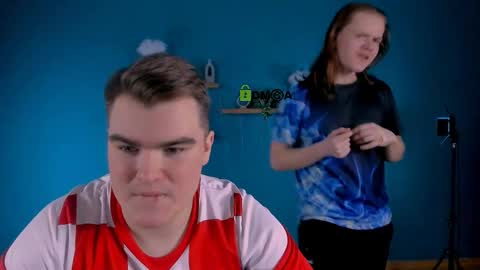 leo_void online show from February 2, 7:56 pm