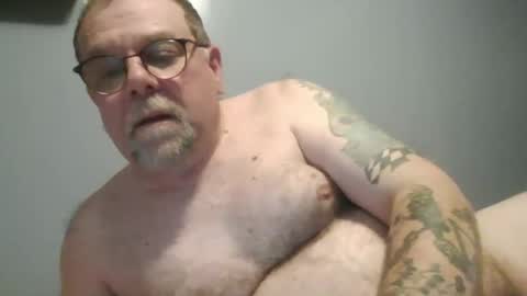 Snapshot of leocat713 chatting on June 2, 1:07 am leocat713 online show from June 2, 1:07 am