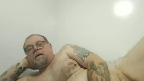 Snapshot of leocat713 chatting on June 17, 1:30 am leocat713 online show from June 17, 1:30 am