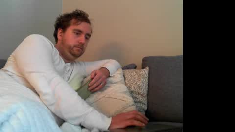 Leofromsweden online show from December 5, 8:22 am