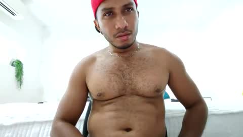 leolenry online show from October 25, 4:09 am