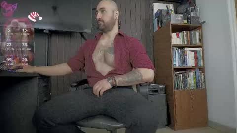 Snapshot of leon_1717 chatting on December 16, 1:16 pm Leon online show from December 16, 1:16 pm