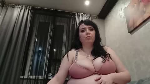 Snapshot of leona_harrison chatting on October 19, 5:57 pm Leona Harrison online show from October 19, 5:57 pm