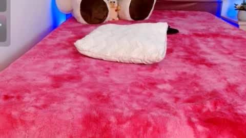 LUCY online show from September 13, 11:48 pm