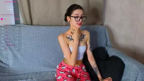 Donna online show from November 28, 2:36 am