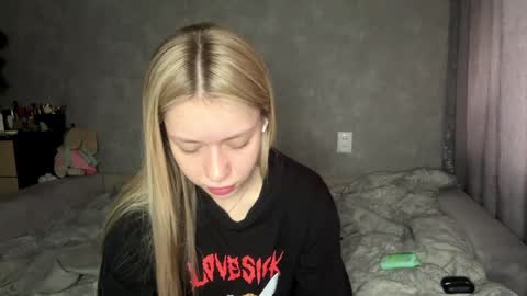Snapshot of leonegoodnough chatting on April 22, 6:05 am Eva online show from April 22, 6:05 am
