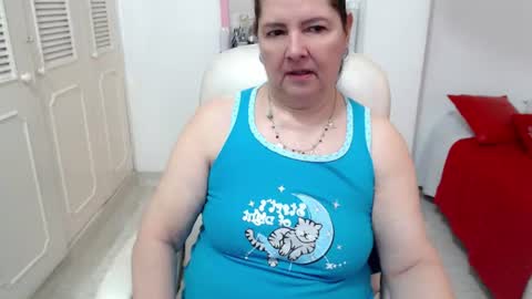 leonela   online show from June 26, 11:36 am