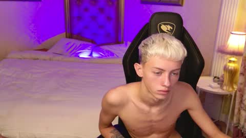 leonlure online show from September 28, 2:55 pm