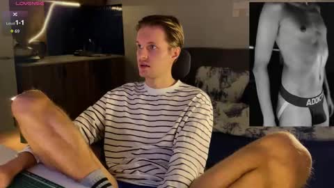 Leon online show from February 21, 7:26 pm