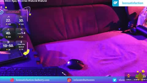 Leon Robertson online show from October 3, 10:12 am