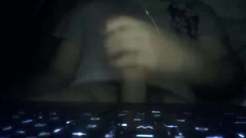 leoonel_95 online show from March 4, 4:40 am