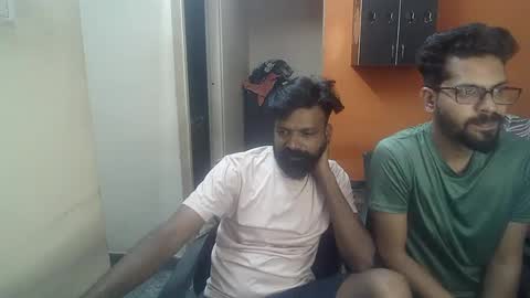 Leo online show from February 17, 5:10 pm