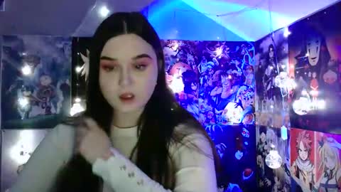 little secret online show from December 30, 7:59 am