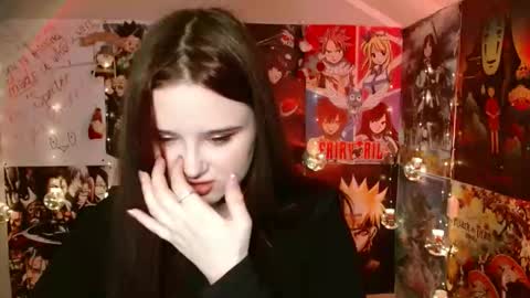 little secret online show from November 10, 7:51 am