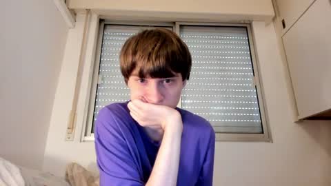 Snapshot of leraimcute chatting on July 17, 12:45 pm Daniel online show from July 17, 12:45 pm