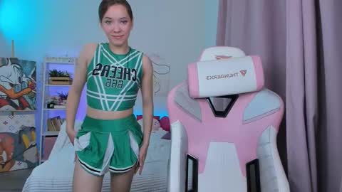 Valerie online show from October 25, 3:03 am