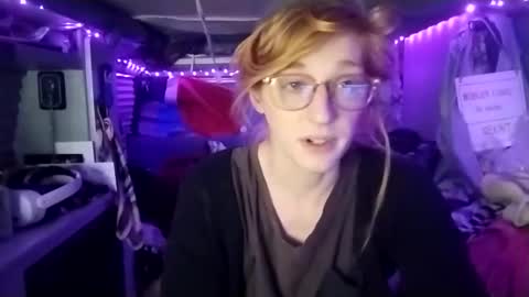 LesleyGumGrass- The Boring Trans girl online show from February 14, 1:45 am
