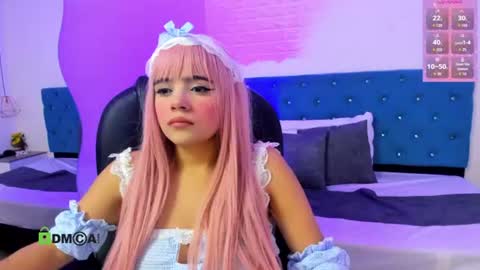 Snapshot of leslyevans1 chatting on July 19, 12:53 pm Lesly online show from July 19, 12:53 pm