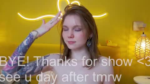 Lessy online show from March 27, 8:26 am