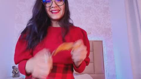 Snapshot of leti_white chatting on October 15, 9:59 pm Leti White online show from October 15, 9:59 pm