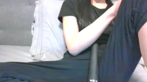 lets_play143 online show from April 9, 1:16 am