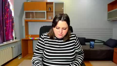 Naomi online show from March 6, 8:00 am