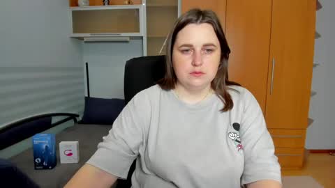 Naomi online show from June 3, 5:54 am