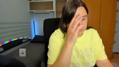 Naomi online show from July 16, 6:19 am