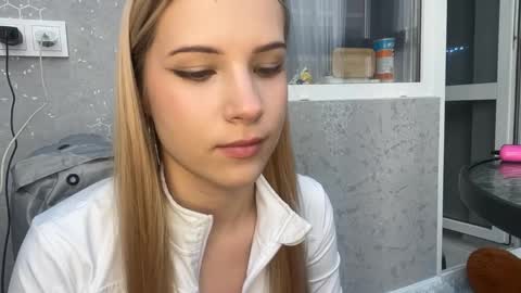Snapshot of lettieharkin chatting on May 26, 2:24 pm Kate online show from May 26, 2:24 pm