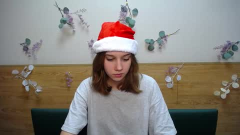 letty_curly online show from December 12, 9:15 pm