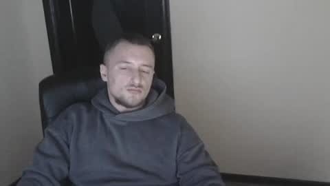 lev1ngston online show from December 29, 6:05 pm