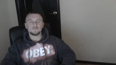 lev1ngston online show from January 2, 3:51 pm