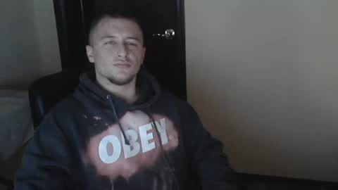 lev1ngston online show from February 1, 10:34 pm