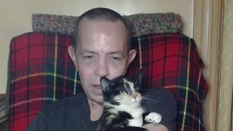 Snapshot of levon48 chatting on April 24, 12:57 am levon48 online show from April 24, 12:57 am
