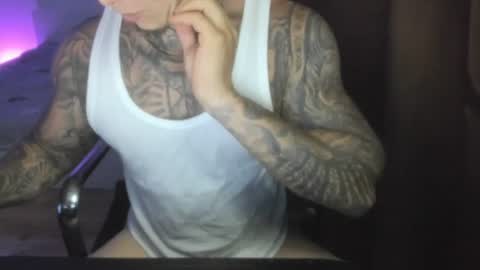 Snapshot of lewis_muscleee chatting on June 30, 5:25 pm blablablack online show from June 30, 5:25 pm