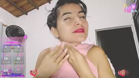 Snapshot of lexi19_ chatting on June 22, 2:25 pm lexi19_ online show from June 22, 2:25 pm