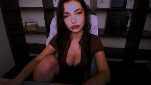 Snapshot of lexi_jos chatting on December 10, 6:06 pm Alexia online show from December 10, 6:06 pm