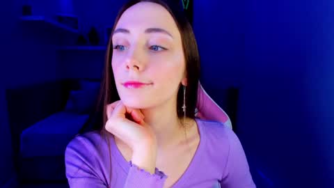 Snapshot of lexi_split chatting on January 22, 8:29 am Lexi GTM2 MonWedThurSatSun 1000am-400pm online show from January 22, 8:29 am